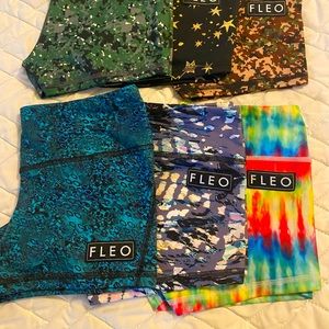 Tie Dye like print Fleo Booty Shorts